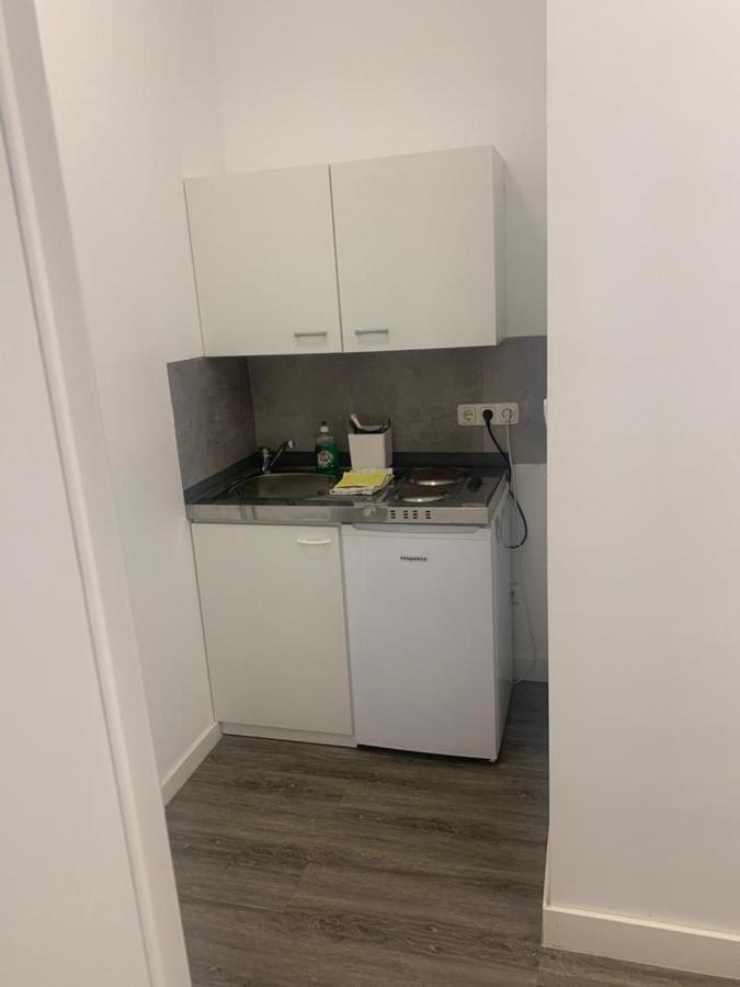 Godorfer Burg Monteuer Zimmer Wesseling Bagian luar foto