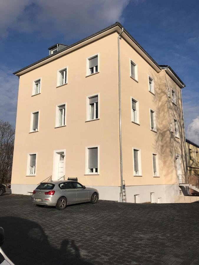 Godorfer Burg Monteuer Zimmer Wesseling Bagian luar foto